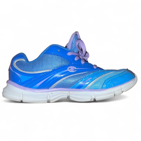 CHAMPION Blue Shine Girls Sneakers Size 2.5 with Purple Laces - Picture 2 of 12